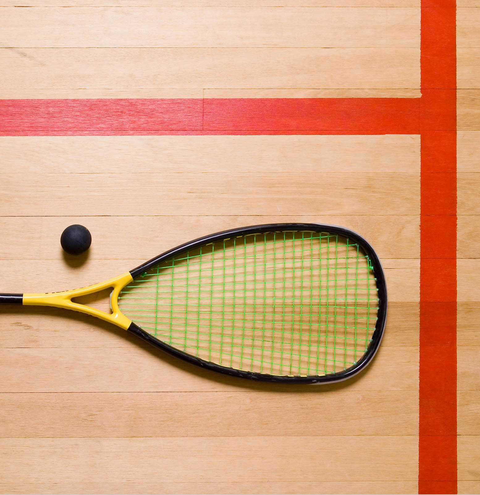 Image of a tennis racket An image of a tennis racket